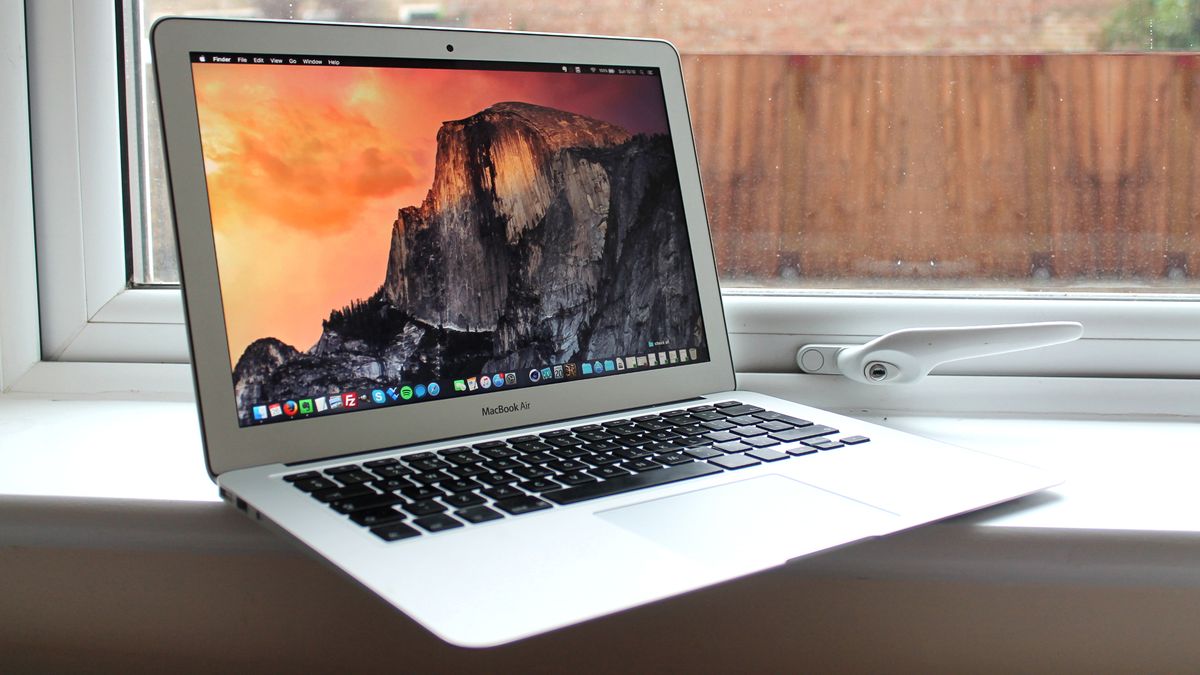 Apple MacBook air 2017 | Intel Core i5 8GB Ram 256SSD