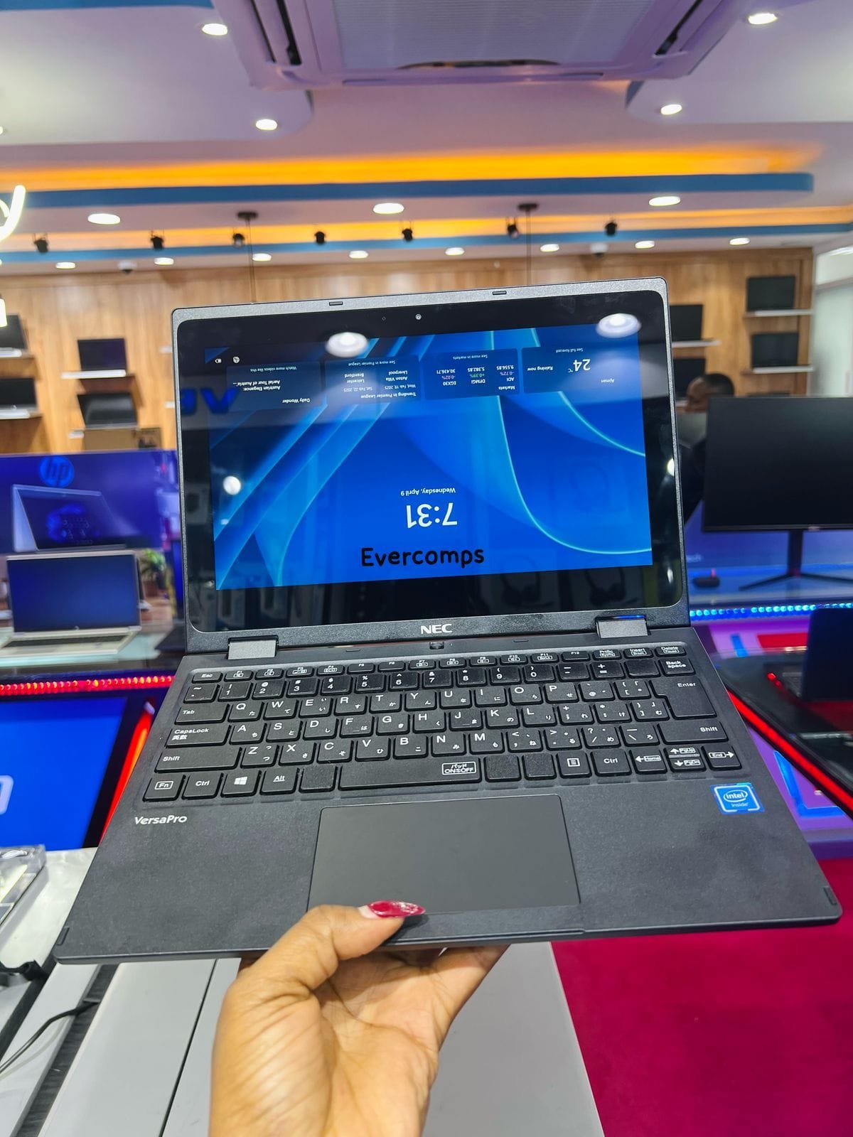 NEC VersaPro VEE11R5 X360 Intel Celeron N4120  4GB RAM 64GB ROM 11" Touchscreen Display